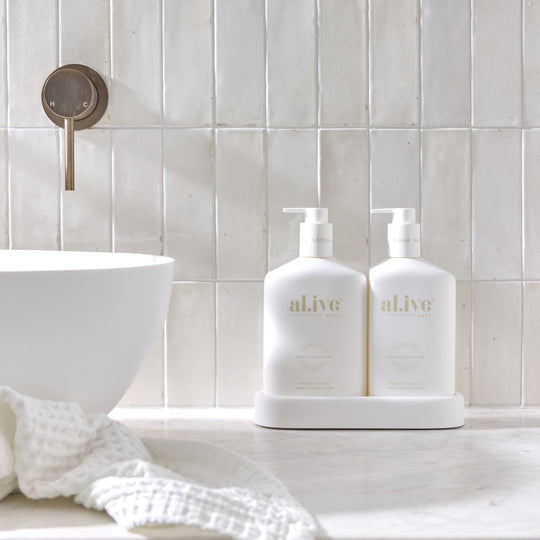 Tropical mango and lychee body care set