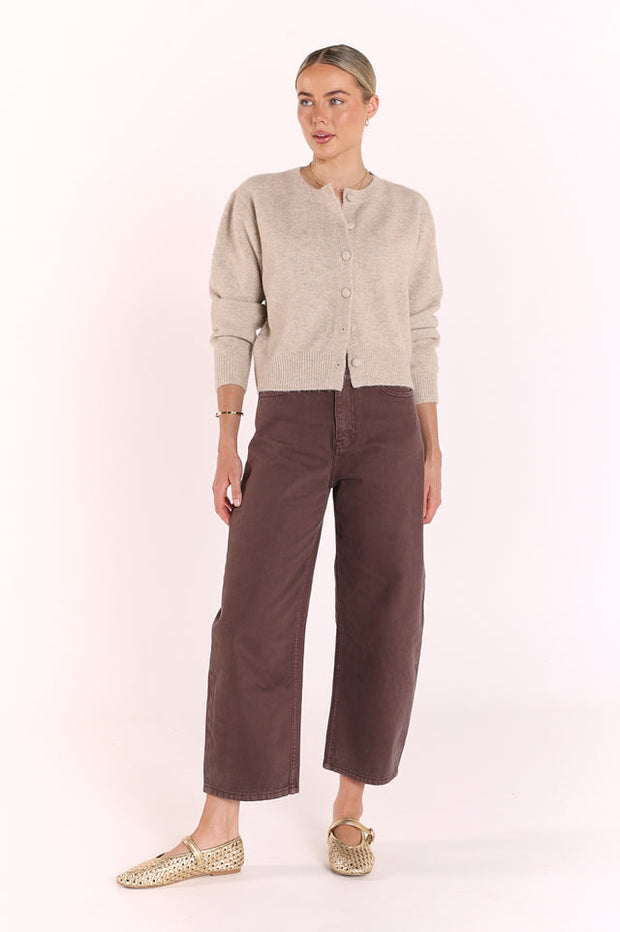 May Cardi - Oat