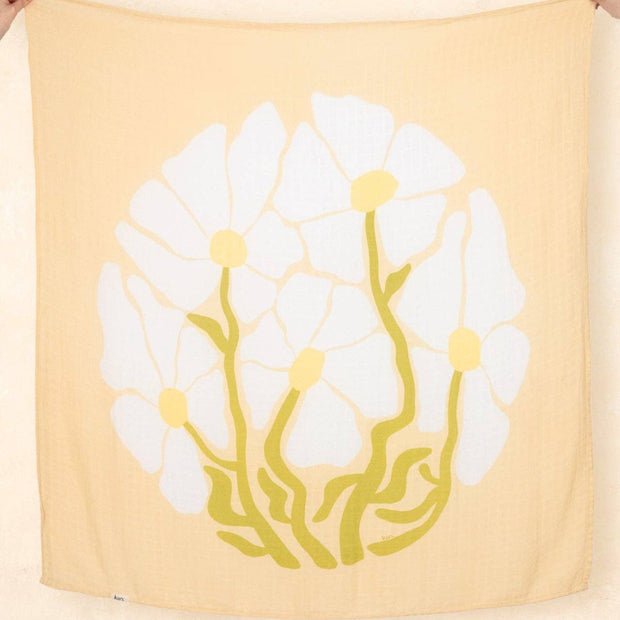 Organic cotton and bamboo muslin swaddle with botanical Fleur print