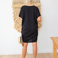 Women’s black short sleeve dress made from moisture-absorbent rayon