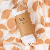 Kiin Baby Organic Muslin Swaddle in Pebble print