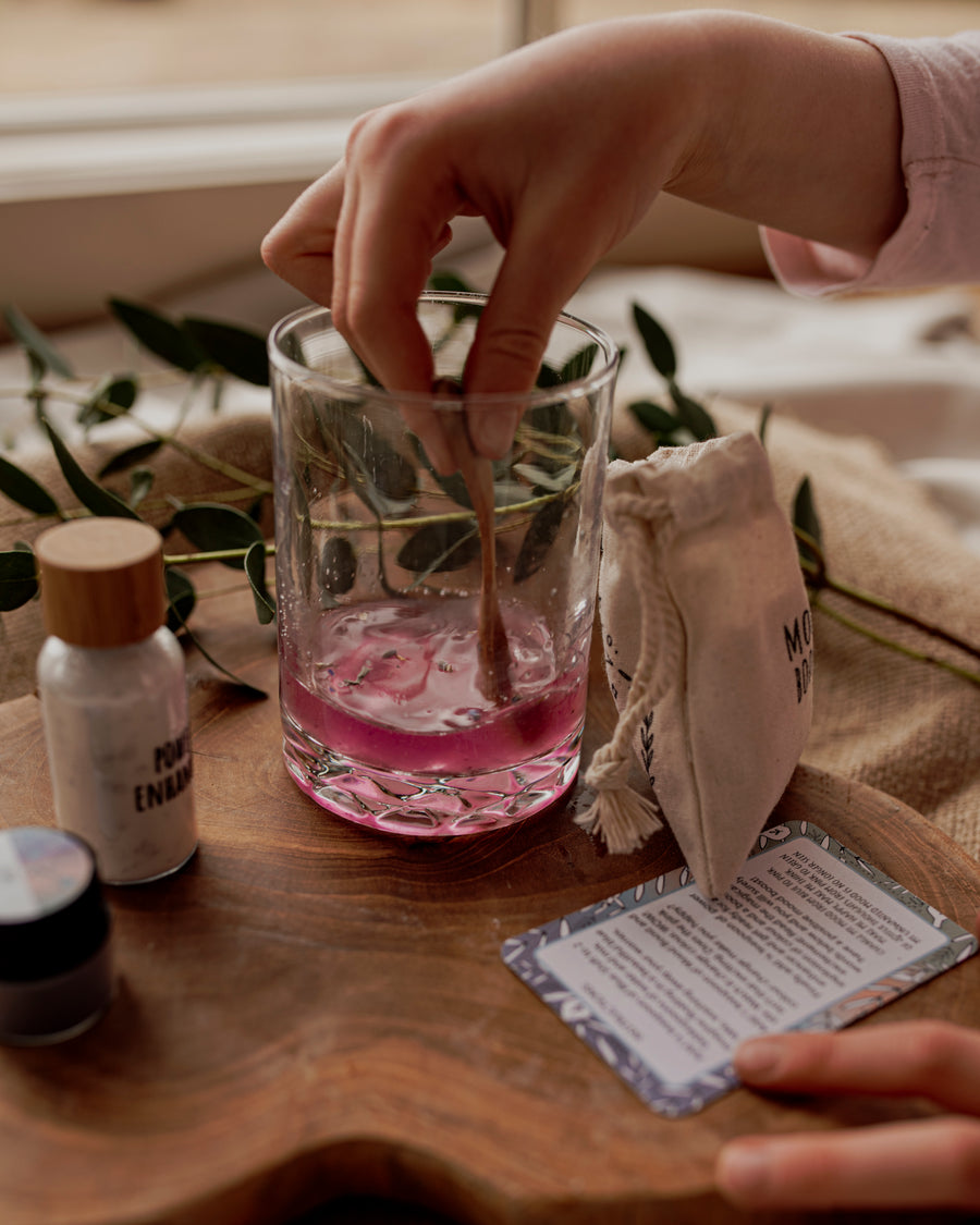 Mini Colour Mood potion kit that changes from blue to pink to purple and green