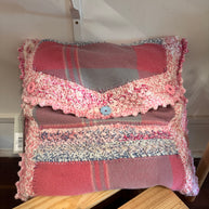 Linney Bugs consignment Retro Cushion LBRC248 Pink