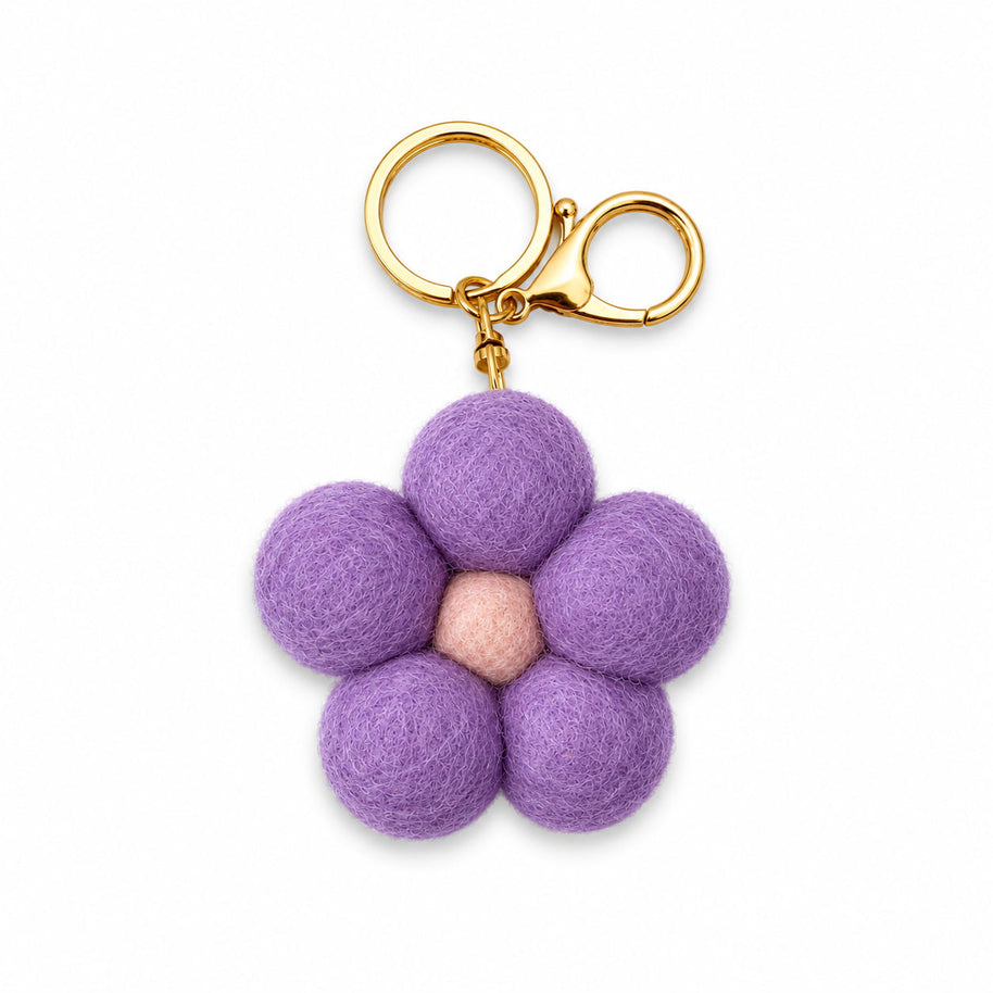 Home Dweller Felt Flower Keychain in Lilac