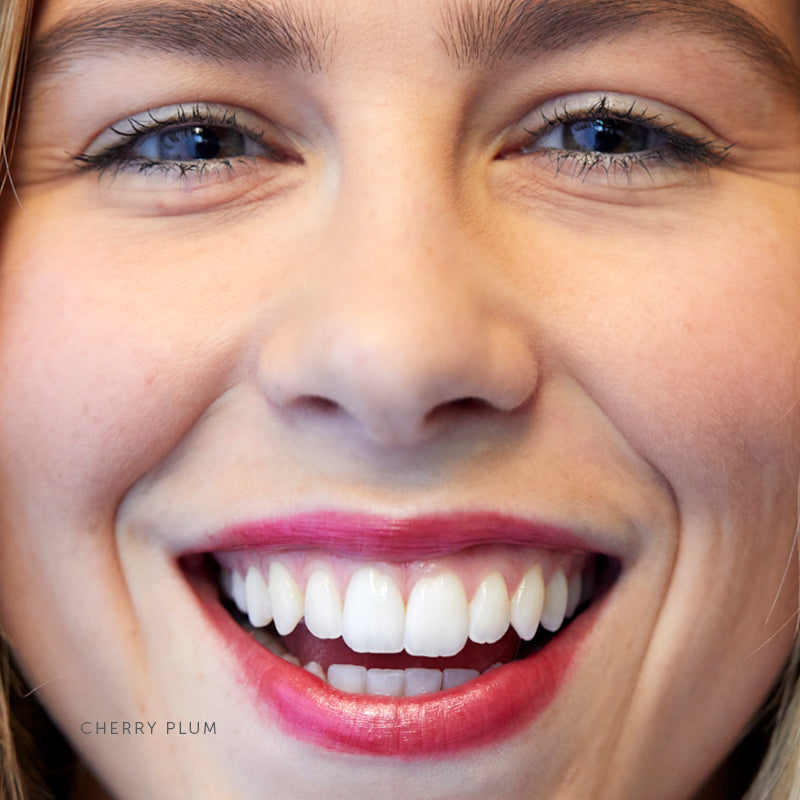 Cerise red lipstick Cherry Plum by LÜK Beautifood
