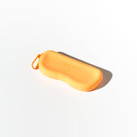 Little Drop kids sunglasses with silicone case and microfibre cloth