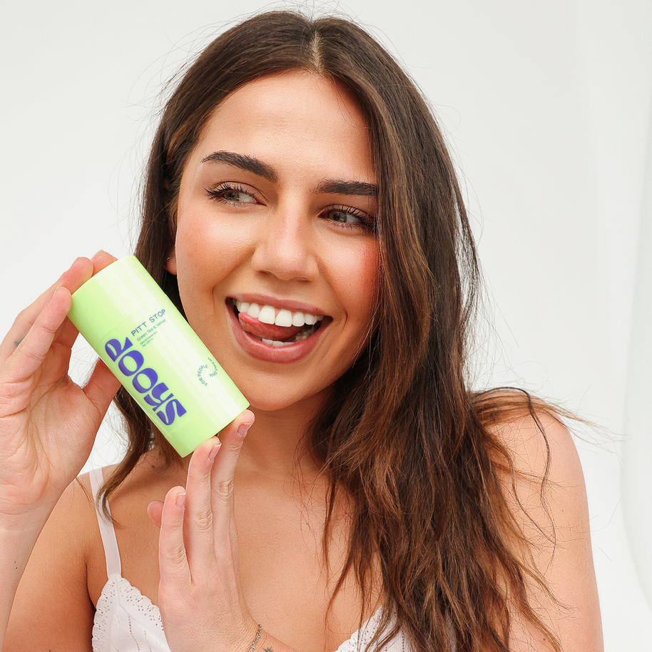 Plant powered odour control deodorant stick in Green Tea and Vetiver scent