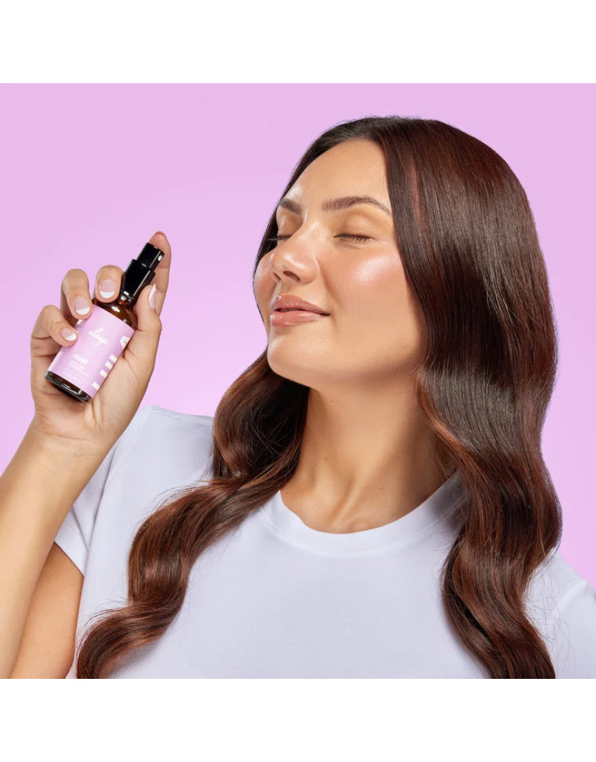 Lavender, chamomile and vetiver natural sleep mist