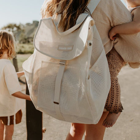 Beach Hauler Mesh Backpack Sand colour