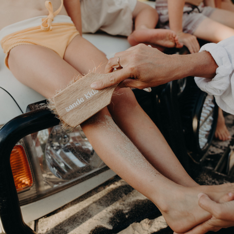 Sande Kids Sand Brush made from natural fibres