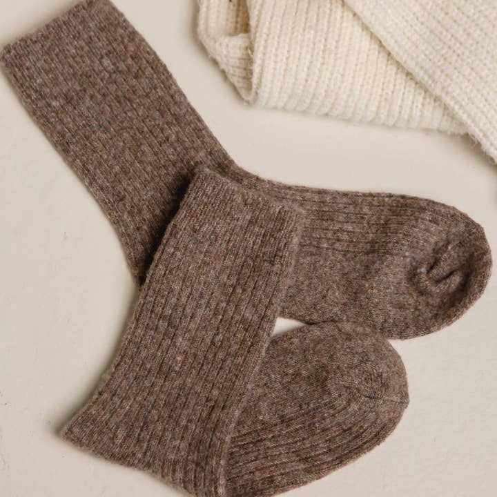Soft ribbed light chocolate brown socks made from cashmere and recycled fibres