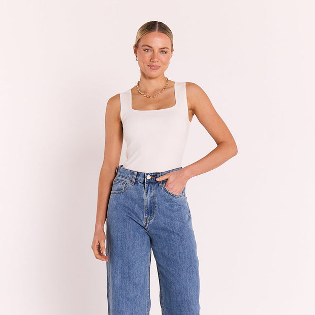 Square neckline ribbed knit tank with wide straps