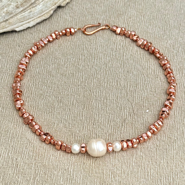 Warm rose gold hematite pendant necklace with pearl