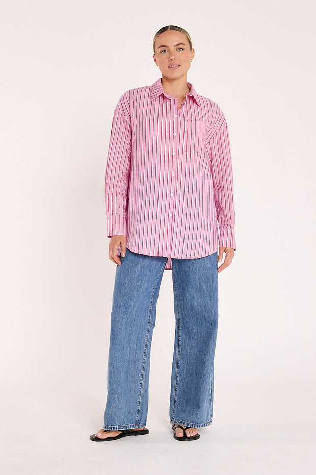 Women's relaxed striped shirt in pink and burgundy