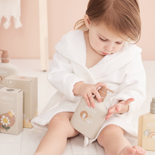 Al.ive Baby Hair & Body Wash – Calming Oatmeal (320 ml)