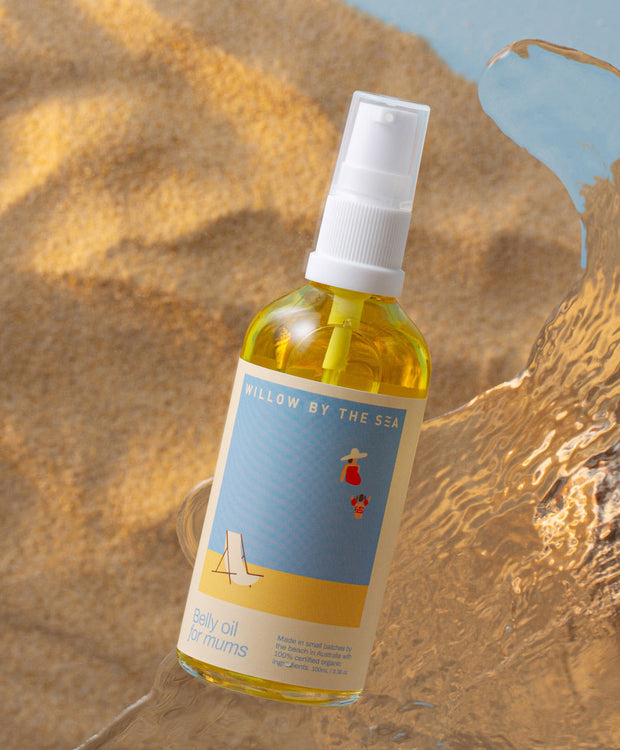 Natural omega-rich belly oil with tamanu, jojoba and rosehip