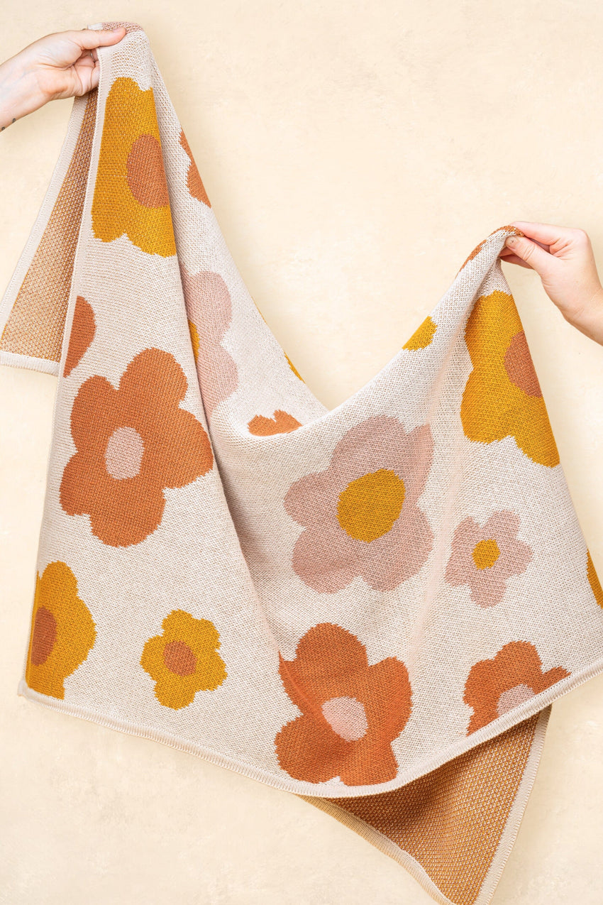 Organic Cotton Knitted Blanket - Flowers