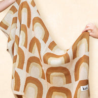 Kiin Baby Organic Cotton Knitted Blanket in Rainbow design