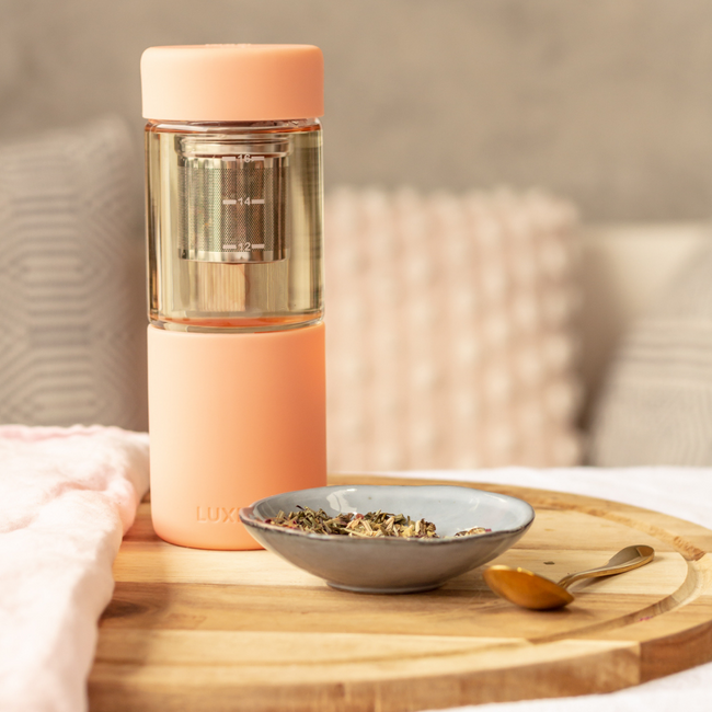 Durable tea brewing strainer by Luxey Cup, dishwasher safe